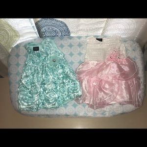 Set of 2 dresses 3-6 months